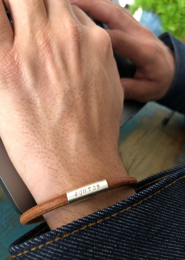 Foto do produto pulseira juntos