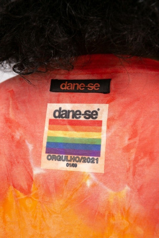 camiseta d! tie dye orgulho